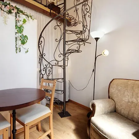 Romantic - Charming Place Semesterbostad